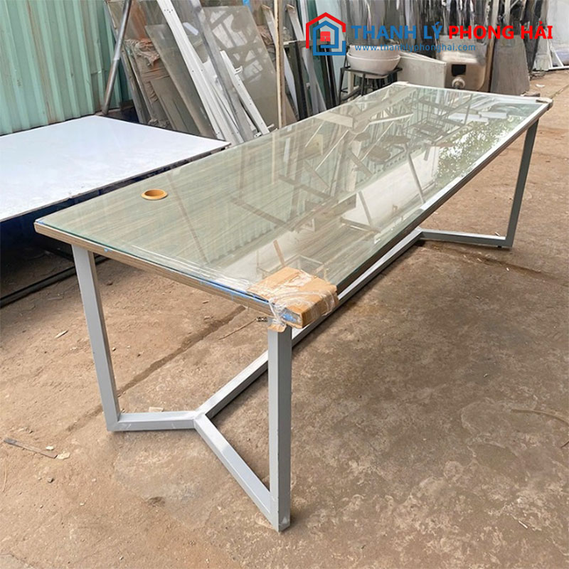 Bàn Họp Kính Cường Lực Chân Sắt 2m15 Cũ