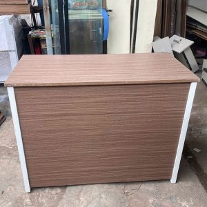 Bàn làm việc khung sắt cũ