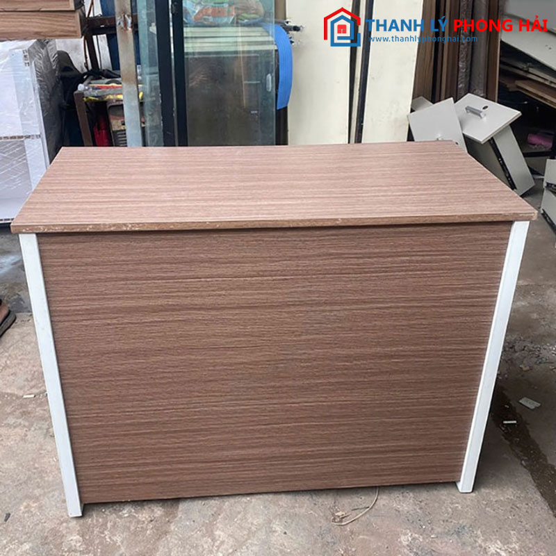 Bàn làm việc khung sắt cũ