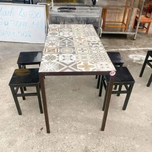 Bộ bàn ghế chân sắt mặt đá cũ