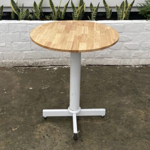 Bàn Cafe Sân Vườn