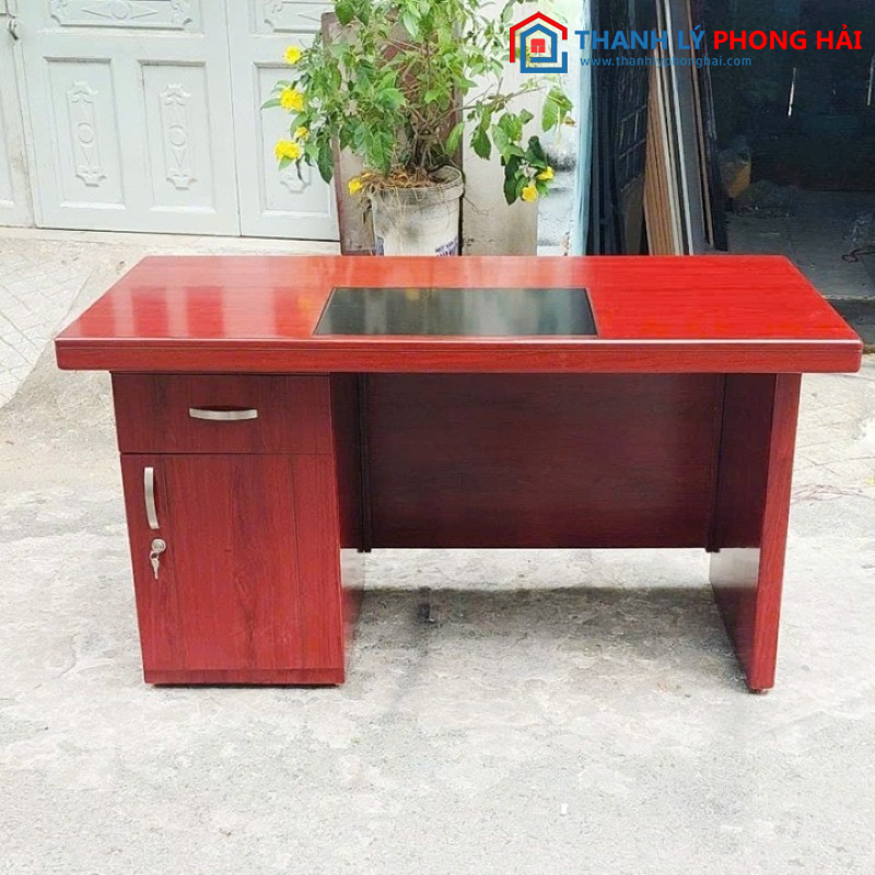 Thanh Lý Bàn Giám Đốc 1m4 Gỗ CN Có Hộc Mới 99%