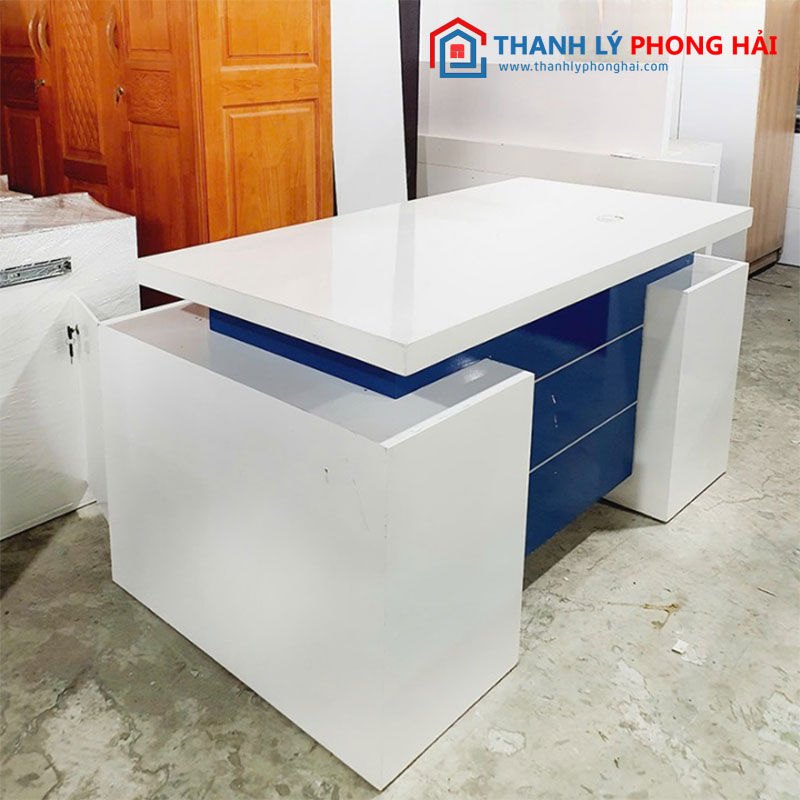 Bàn Giám Đốc Hiện Đại Trắng Cũ