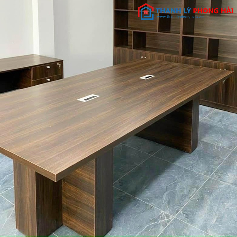 Thanh Lý Bàn Họp 2m4 MDF Hiện Đại Mới 99%