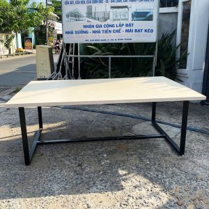Bàn Họp Chân Sắt Mặt Gỗ 2m Cũ