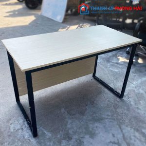 Bàn Làm Việc Gỗ CN Có Tấm Chắn Nhiều Kích Thước Cũ