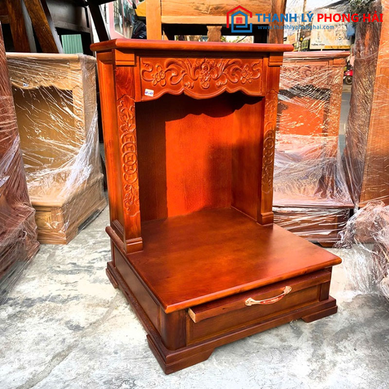 Bàn thờ ông địa cũ rẻ