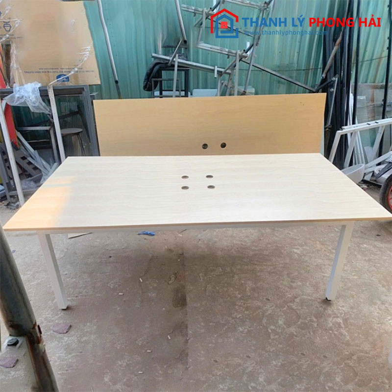 Bàn Văn Phòng Chân Sắt Mặt Gỗ 2m4 Cũ (2 Màu)