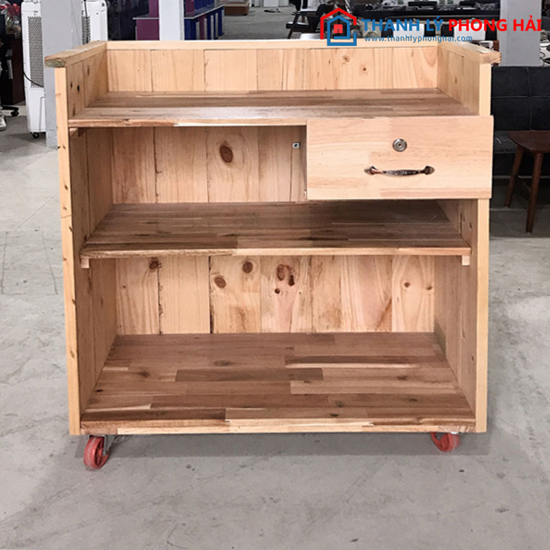 Quầy gỗ pha chế cà phê
