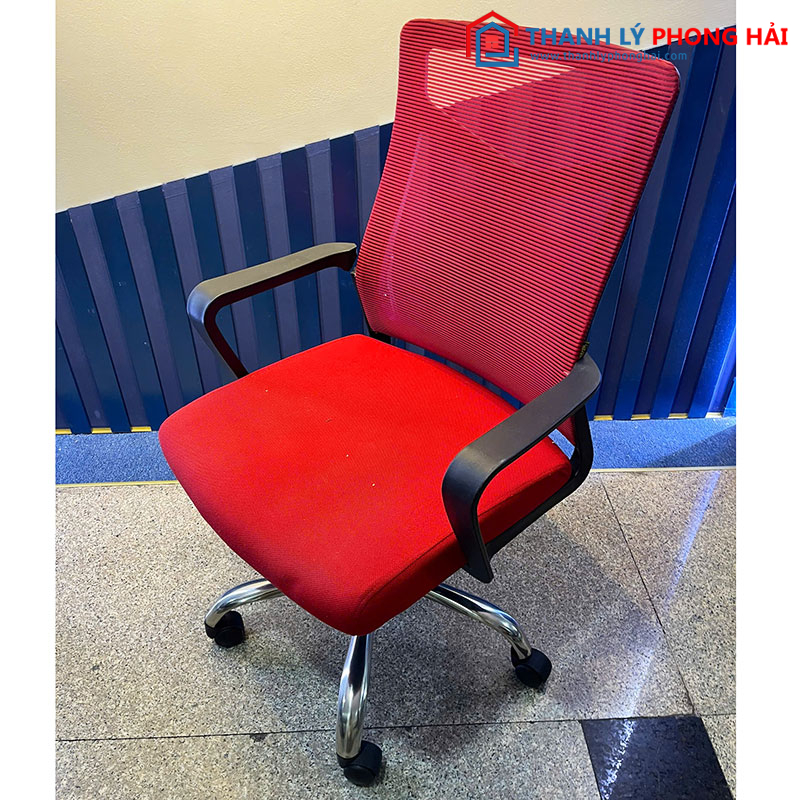 Ghế Xoay Màu Đỏ Lưng Lưới Cũ