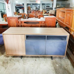 Kệ tivi gỗ cũ hiện đại