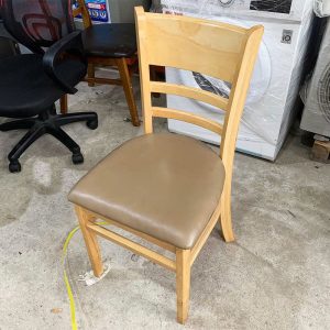 Thanh Lý Ghế Canbin Gỗ Cũ Lót Nệm