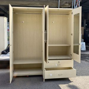 Thanh Lý Tủ Quần Áo 4 Cánh Hàng Tồn Kho