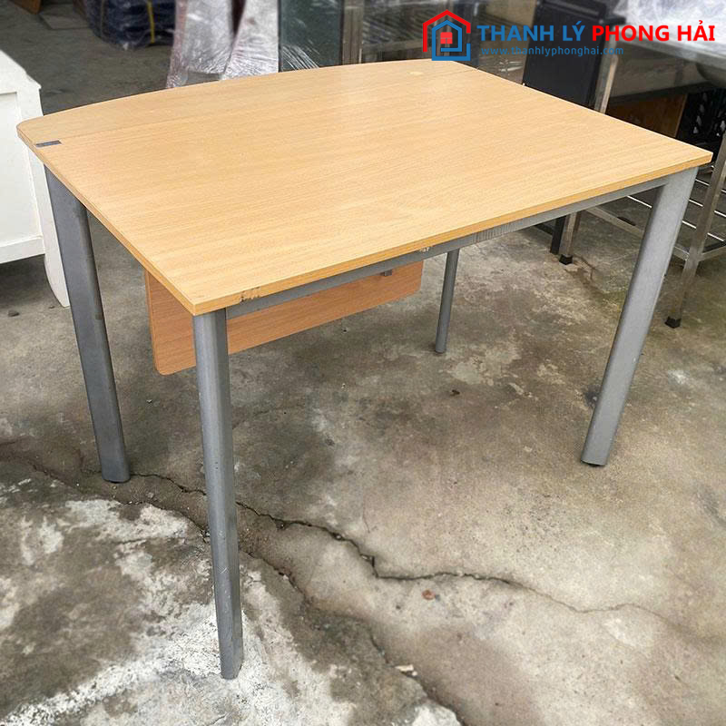 Bàn Làm Việc Có Bửng Trước 1m Cũ