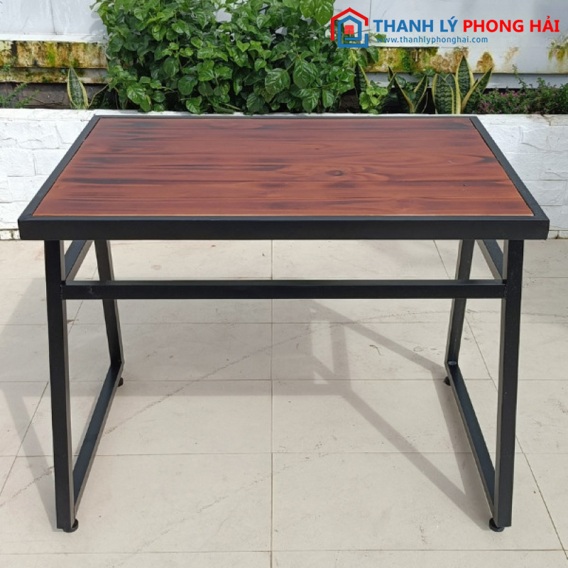 Thanh Lý Bàn Cafe Chân Sắt Gỗ 90Cm Mới 99%