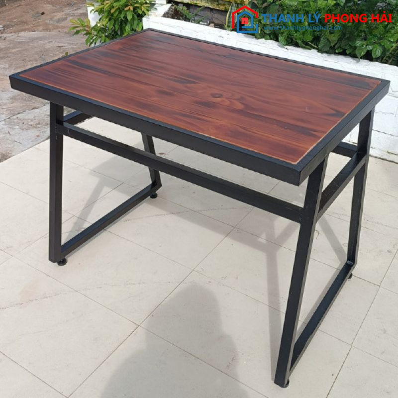 Thanh Lý Bàn Cafe Chân Sắt Gỗ 90Cm Mới 99%