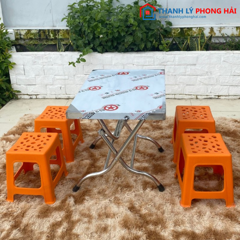 Thanh Lý Bộ Bàn Ăn 4 Ghế Đôn Nhiều Màu Mới 99% (3 Màu)