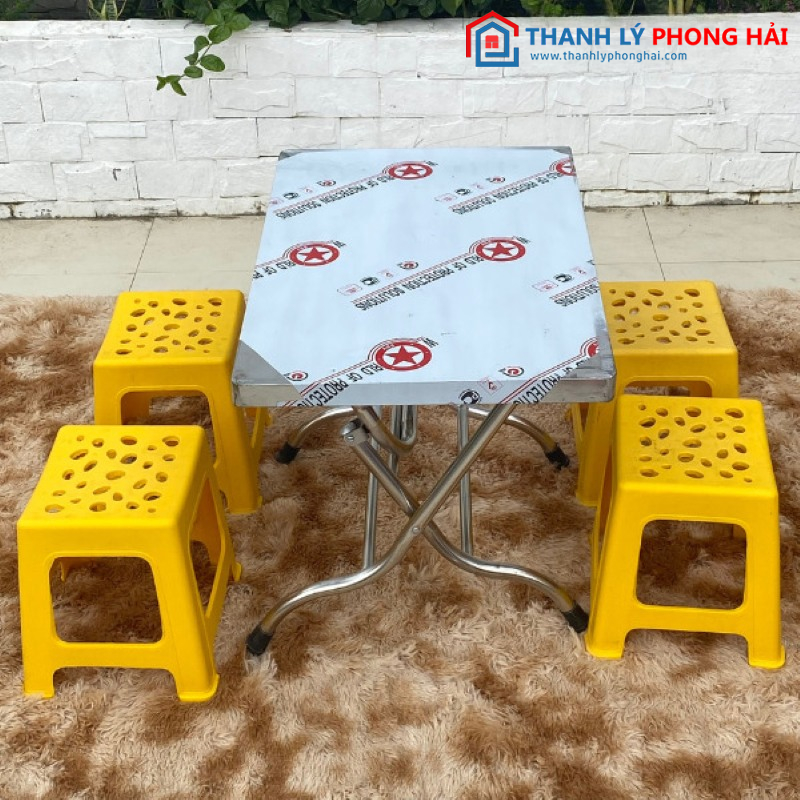 Thanh Lý Bộ Bàn Ăn 4 Ghế Đôn Nhiều Màu Mới 99% (3 Màu)