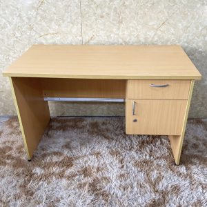 Bàn Làm Việc 2 Hộc 1M2 thanh lý