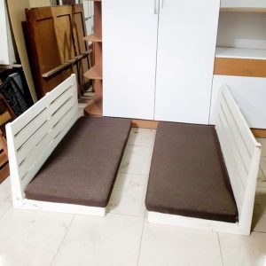 Ghế Cafe Gỗ Kiểu Bệt 2