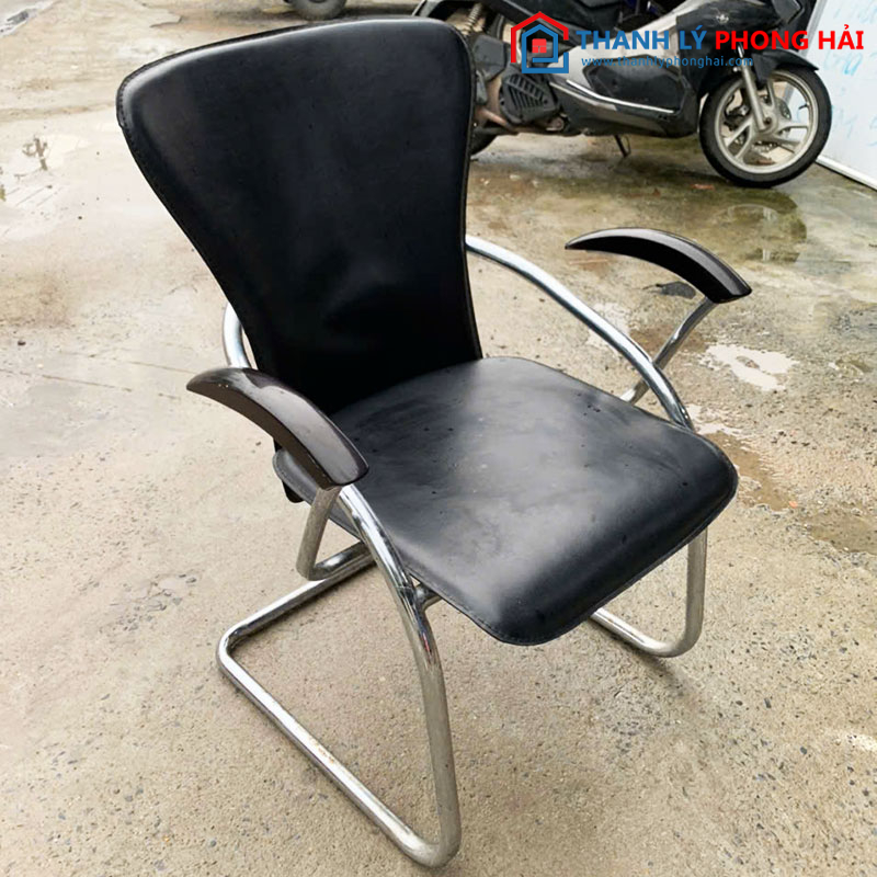 Ghế Chân Quỳ Bọc Simili Đen Cũ