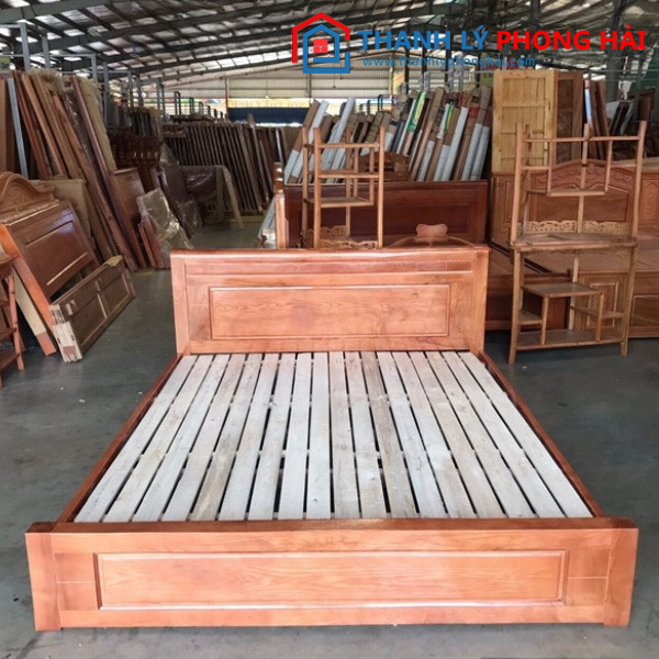 Thanh Lý Giường Gỗ Sồi 1m6 Mới 99%