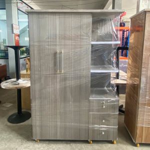 Thanh Lý Tủ Quần Áo Kèm Kệ Trưng Bày 1m25 Mới 99%