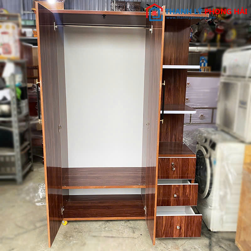Tủ Quần Áo Kèm Kệ