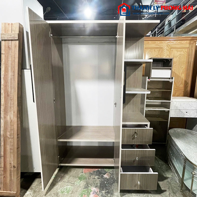 Thanh Lý Tủ Quần Áo Kèm Kệ Trưng Bày 1m25 Mới 99%