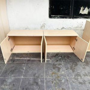 Tủ Treo Tường Gỗ Gọn Nhẹ 82cm Cũ bên trong