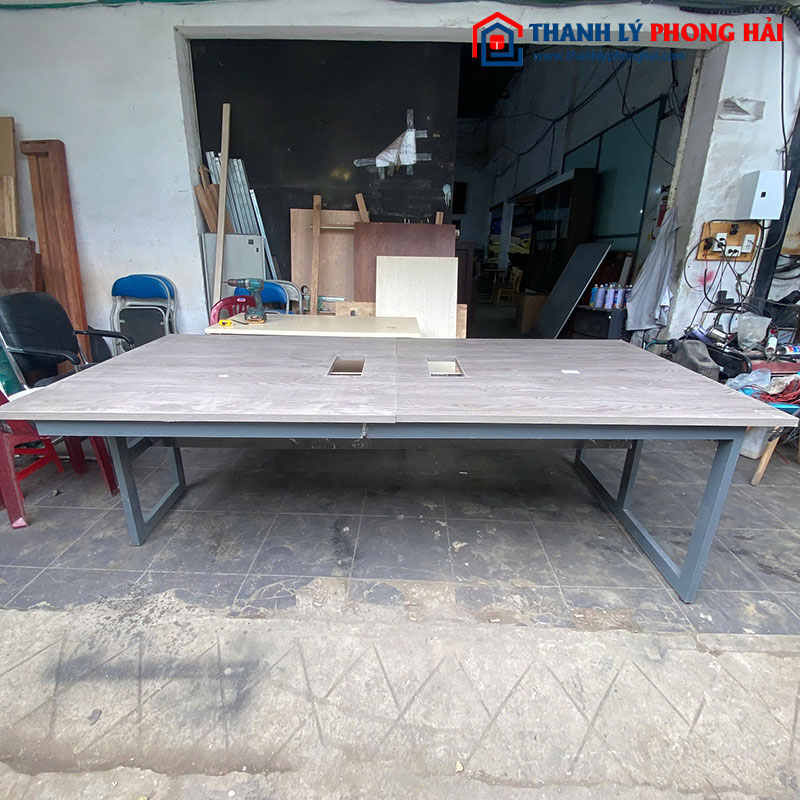 Bàn Họp Cũ 2m4 Chân Sắt Bất Đối Xứng Cũ