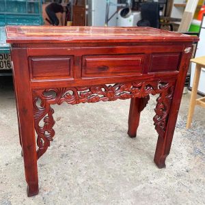 Bàn Thờ Gỗ Chạm Khắc Sen 1m07 Cũ 1