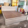 Giường Gỗ MDF Kiểu Dáng Hiện Đại 1m8 Cũ 1