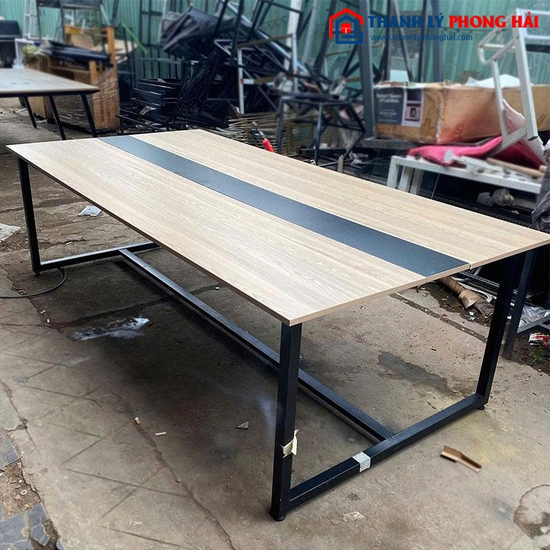 Bàn Họp Mặt Gỗ 2m4 Chân Chữ U Cũ 1