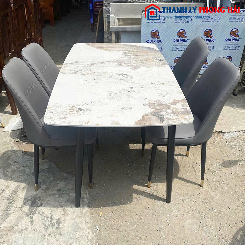 Bộ Bàn Ăn Mặt Đá Kèm 4 Ghế Da 1m4