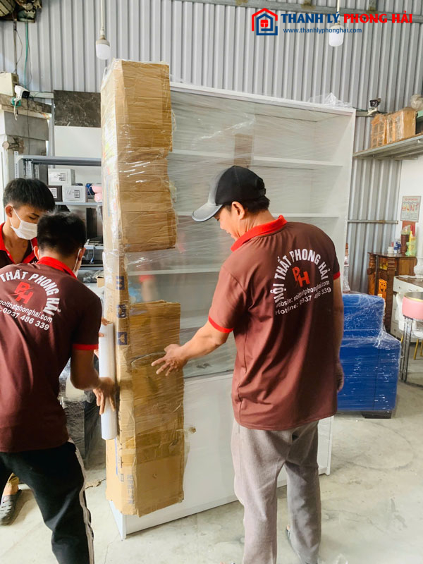 Đóng tủ trưng bày tại Phong Hải