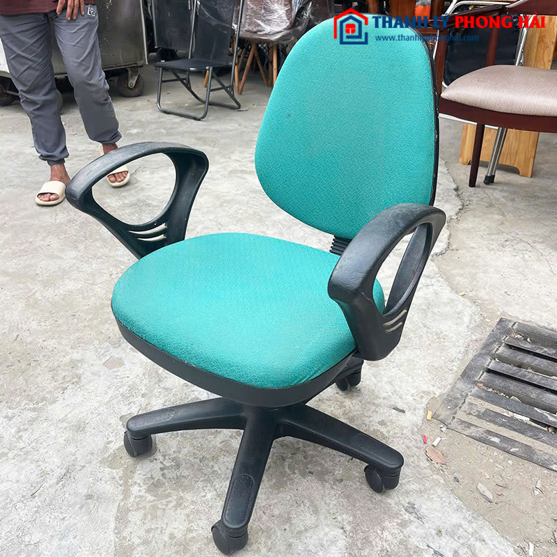 Ghế Xoay Nhỏ Đệm Nỉ Chân Nhựa Cũ ( Nhiều Màu)