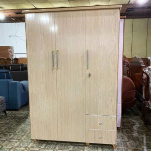 Tủ Quần Áo Nhựa 3 Cánh Màu Vân Gỗ 1m2 Mới 99% (Nhiều Màu)