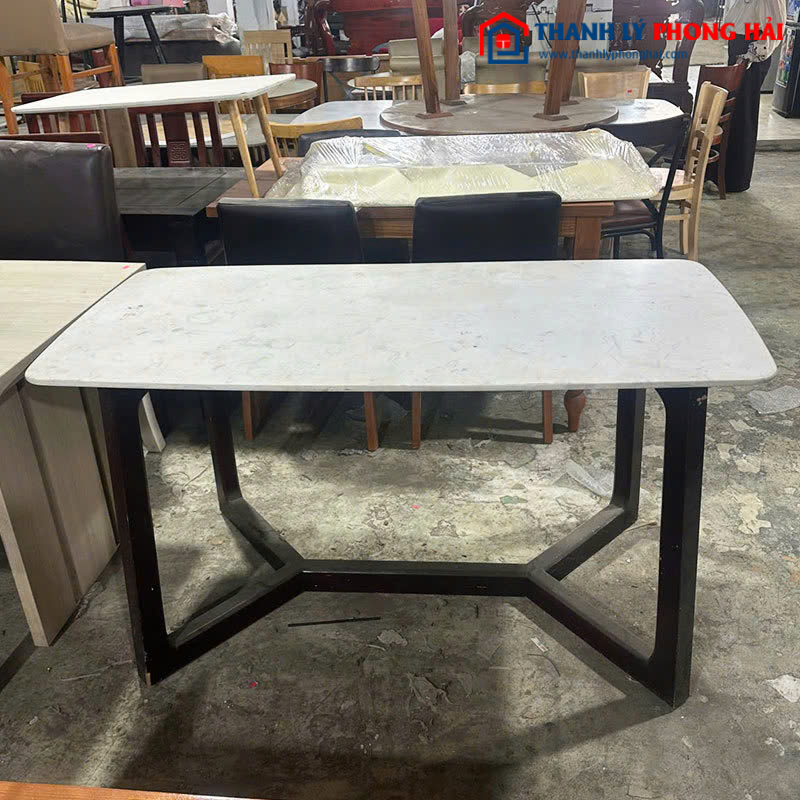 Bàn Ăn Mặt Đá Cũ Chân Sắt 1m4