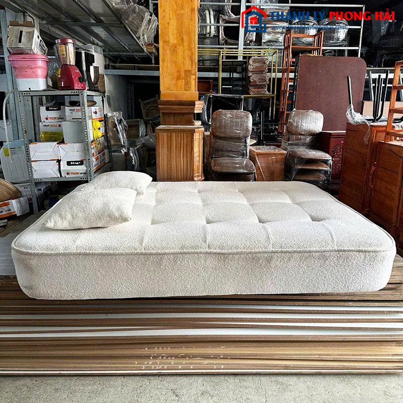 Băng Sofa Bed Cũ 1m8 Màu Trắng