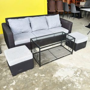Bộ Sofa 3 Chỗ Cũ Bọc Da Đen Kèm Bàn Kính