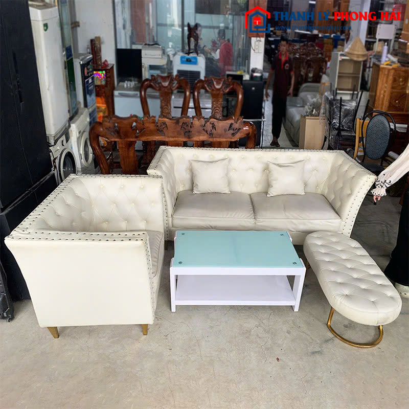 Bộ Sofa Da Màu Trắng Cũ 2m75 Kiểu Đính Nút