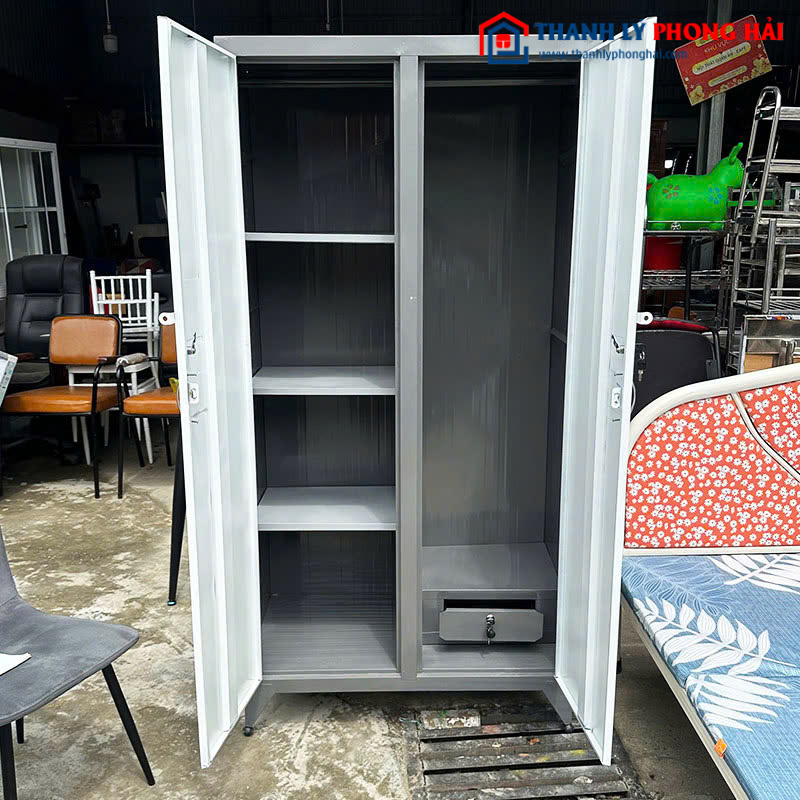 Tủ Sắt Cũ 2 Cánh 88cm Có Gương