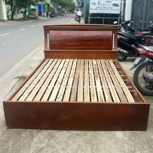Giường Ngủ 1m6 Gỗ Tự Nhiên Màu Nâu Cũ