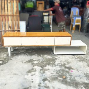 Kệ Tivi Cũ 2m17 Mặt Gỗ Phối Trắng