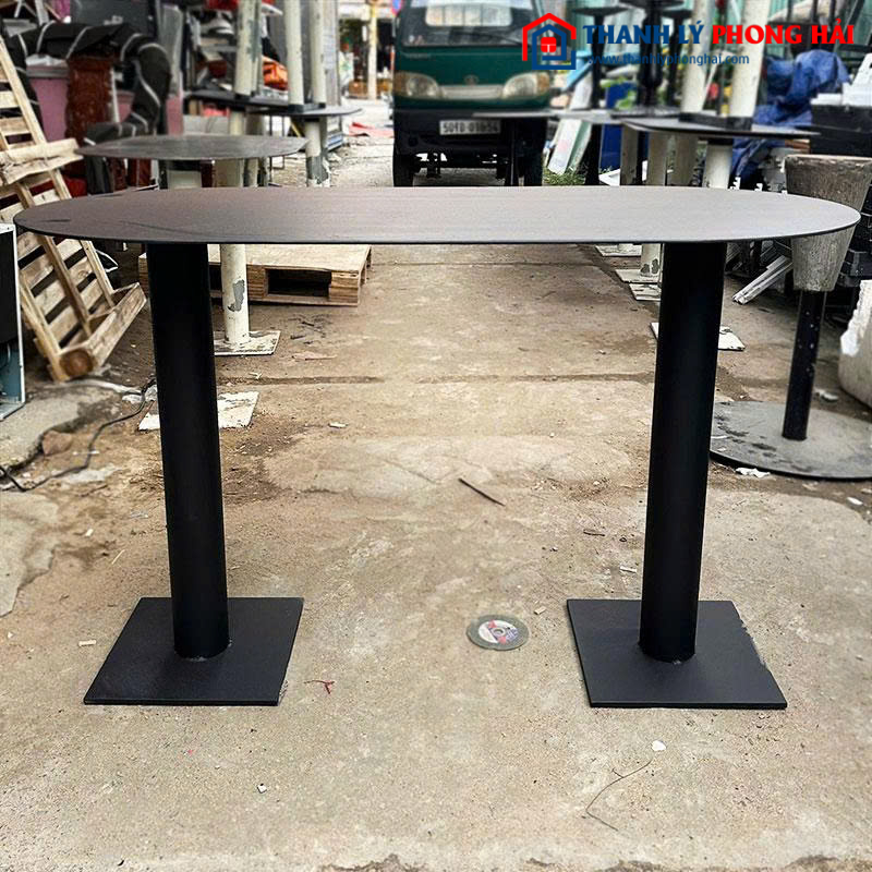 Bàn Cafe Chân Sắt Mặt Oval 1m2 Cũ