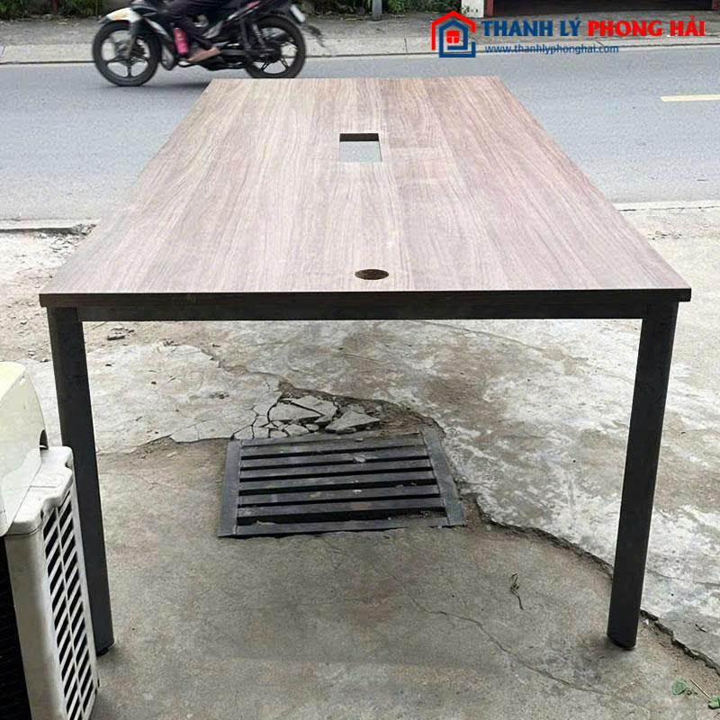 Bàn Họp Cũ 2m4 Khung Sắt Mặt Gỗ