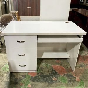 Bàn Làm Việc Cũ 1m2 Kèm Ngăn Kéo