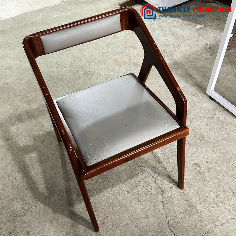 Ghế Hiroshi Bằng Gỗ Nệm Da Cũ