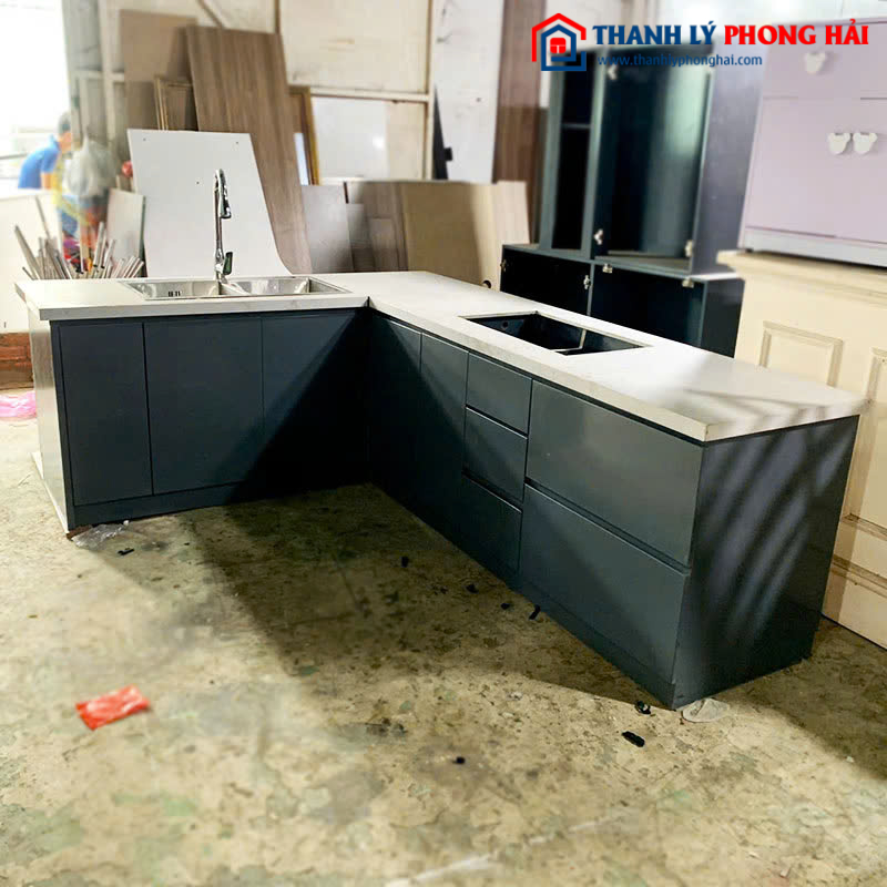 Hệ Tủ Bếp Cũ Trên Dưới Góc L